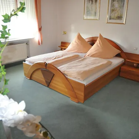 Eifelperle 2* Laubach (Rhineland-Palatinate)